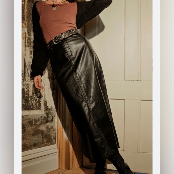 FREE PEOPLE | NWT BLACK CITY SLICKER VEGAN MAXI SKIRT SIZE 4 - Picture 5 of 12